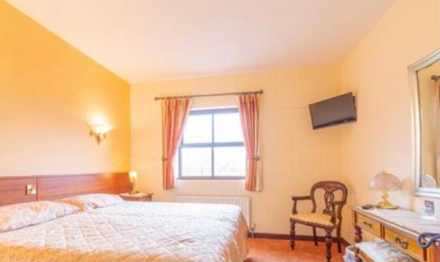 Corthna Lodge Schull Esterno foto
